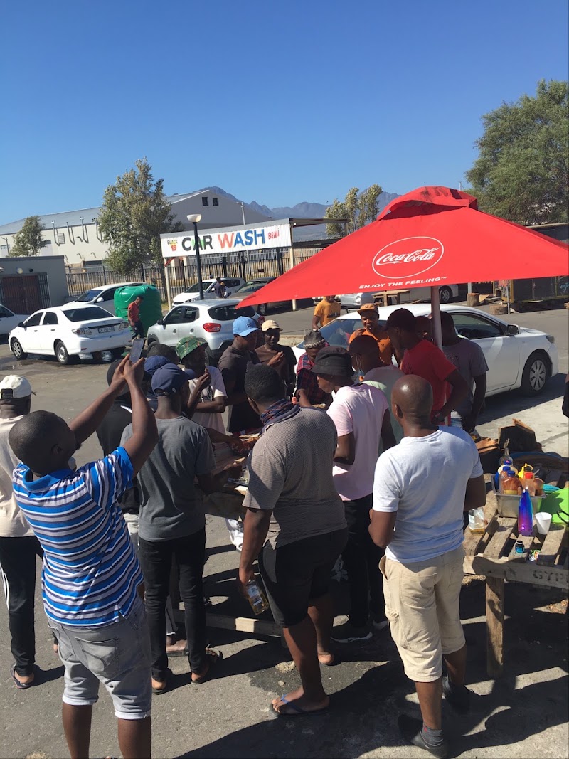 Black 19.car wash and braai - Photo 2